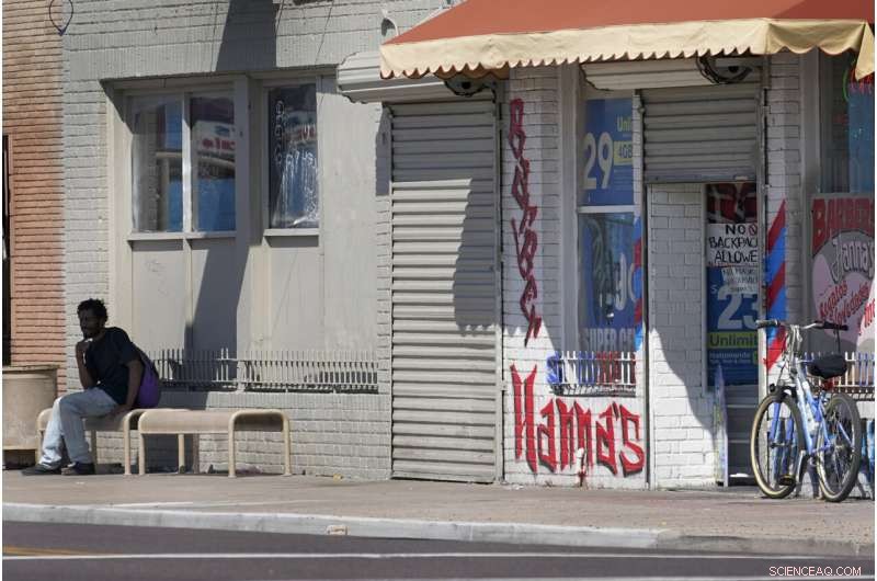 Phoenix Faces Rising Costs from Extreme Heat, New Study Reveals