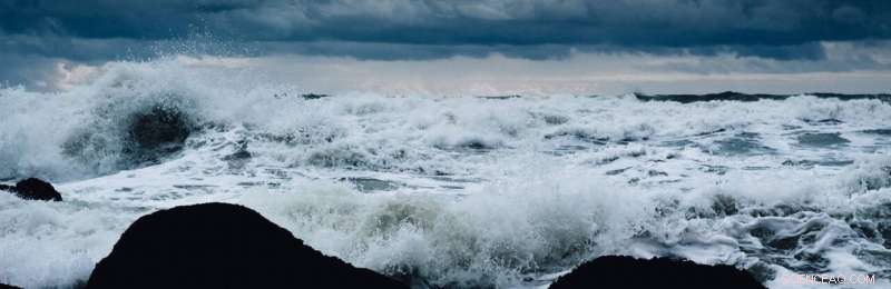 Ocean Temperature Patterns Shape Western Winter Storm Paths