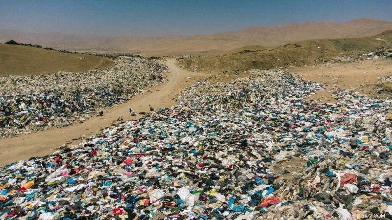 Atacama Desert: Chile s Unexpected Dumping Ground for Fast Fashion Waste