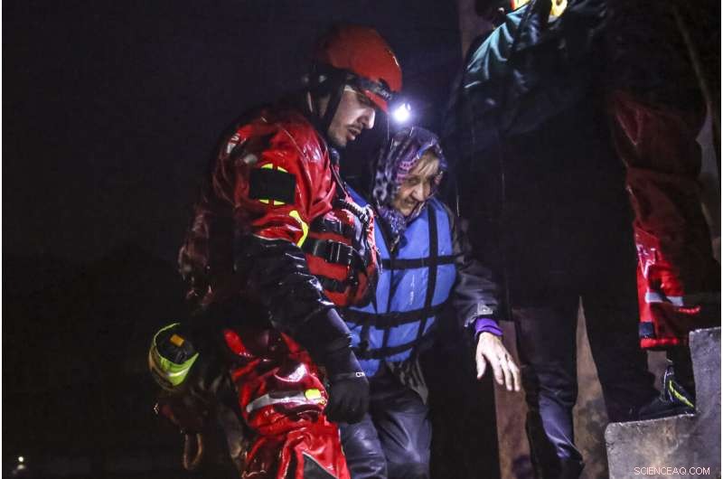 Severe Flash Floods in Bosnia Force Evacuations and Cause Power Outages