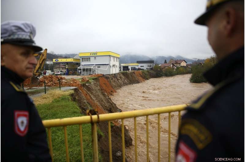Severe Flash Floods in Bosnia Force Evacuations and Cause Power Outages