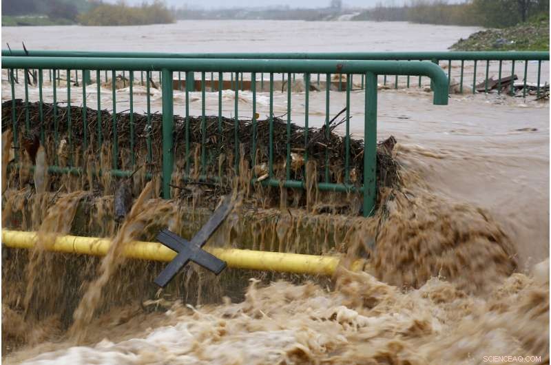 Severe Flash Floods in Bosnia Force Evacuations and Cause Power Outages