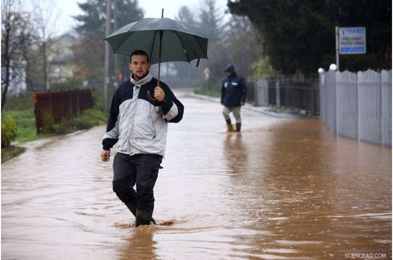 Severe Flash Floods in Bosnia Force Evacuations and Cause Power Outages
