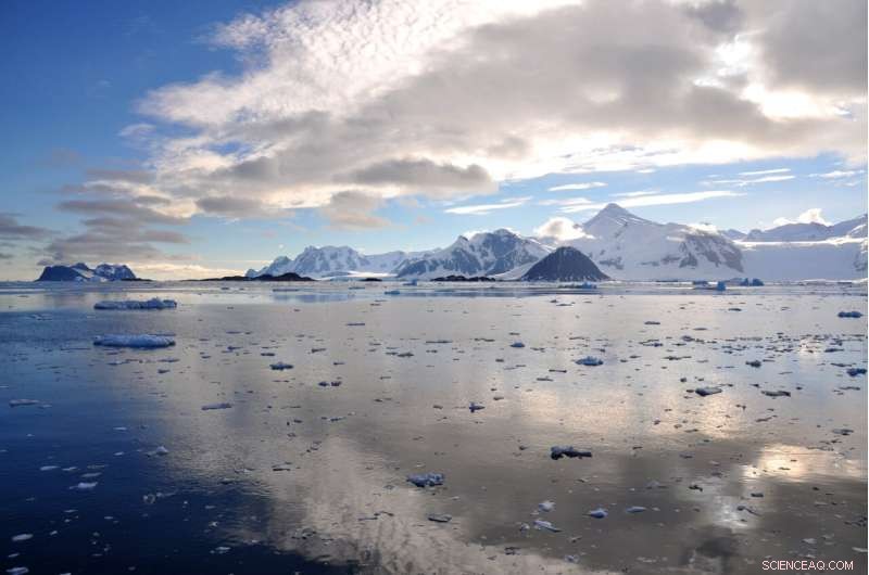 Antarctic Glacier Named  Glasgow  Signals Climate Action Ahead of COP26