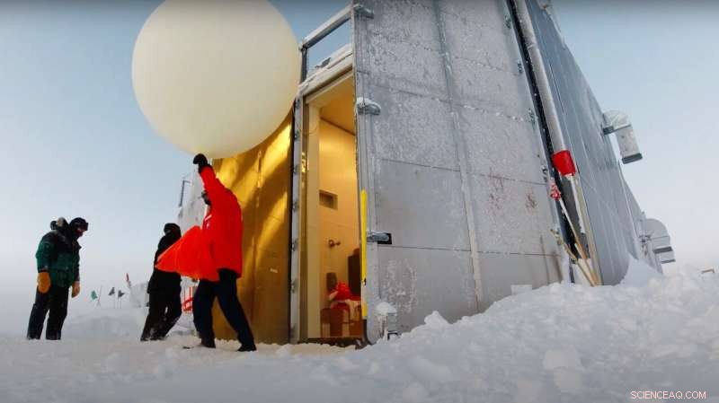 Antarctic Ozone Hole Reaches 13th Largest Size on Record, Predicted to Last Through November