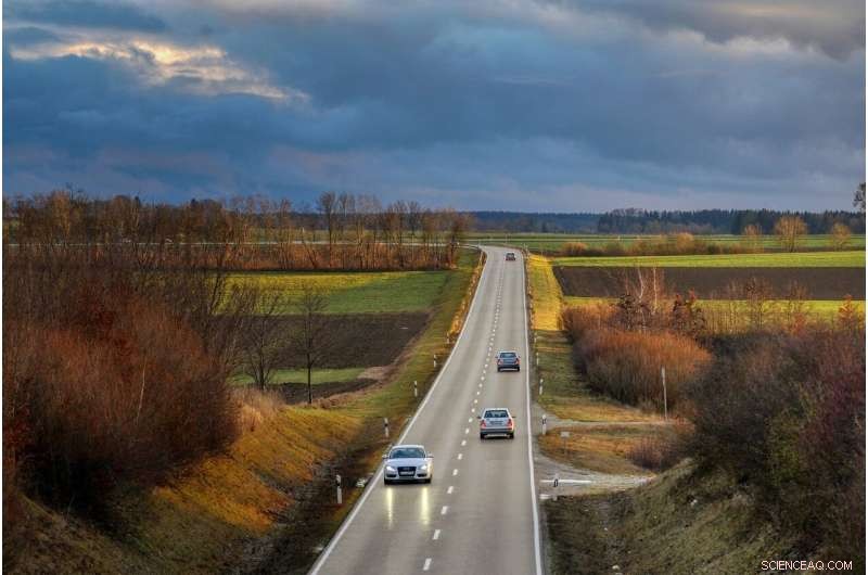 New Study Urges Action to Cut Rural Car Dependency and Lower Carbon Emissions