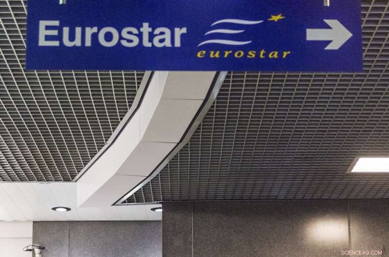 Greenpeace Calls for Europe to Shift from Short Flights to Sustainable Train Travel