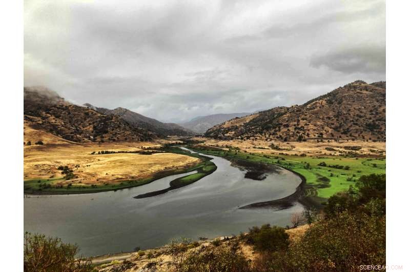 Atmospheric River Delivers Critical Rainfall to Drought-Stricken California