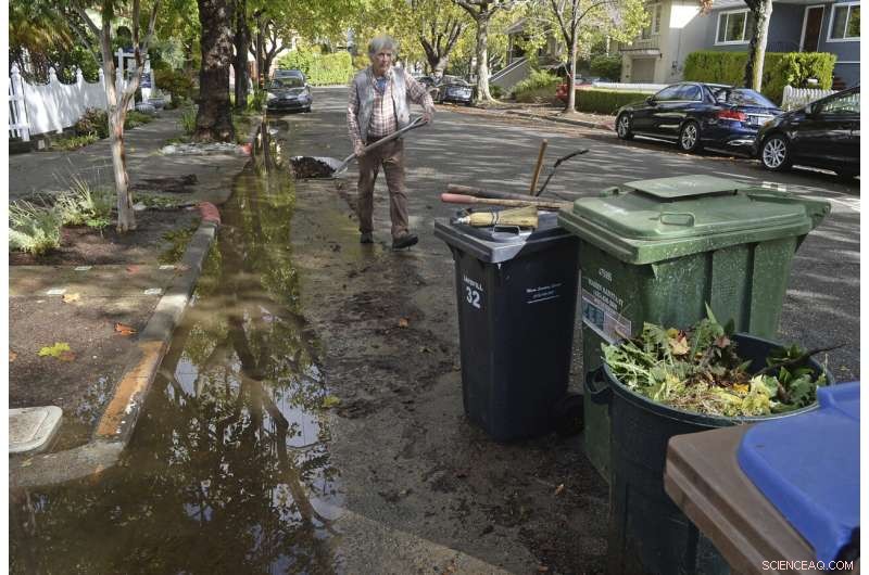 Atmospheric River Delivers Critical Rainfall to Drought-Stricken California
