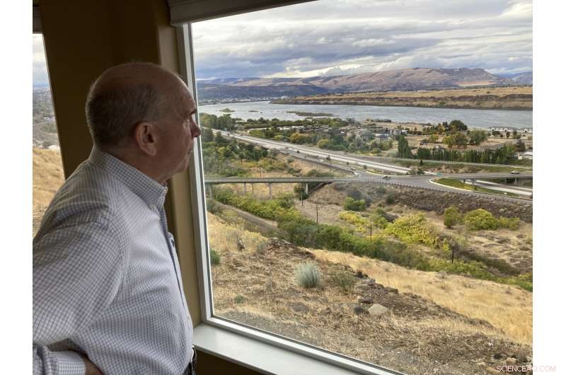 Data Centers from Big Tech Raise Concerns Over Western Water Scarcity