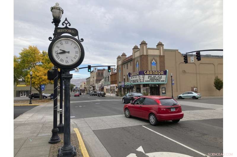 Data Centers from Big Tech Raise Concerns Over Western Water Scarcity