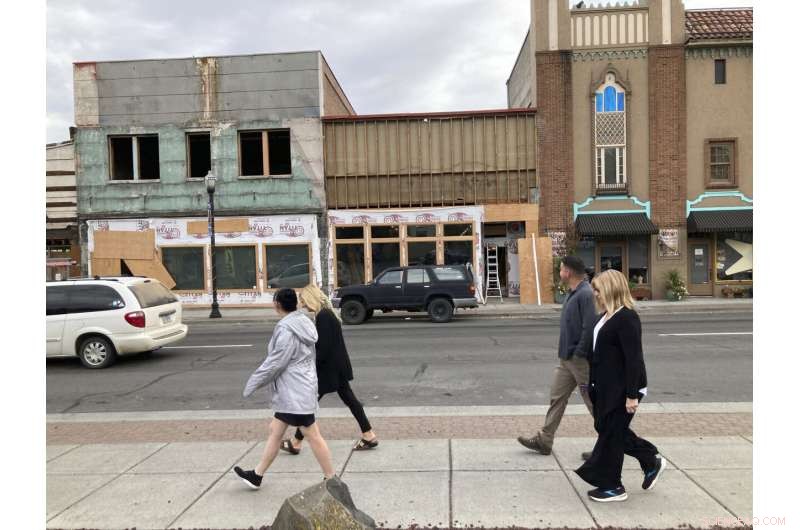 Data Centers from Big Tech Raise Concerns Over Western Water Scarcity