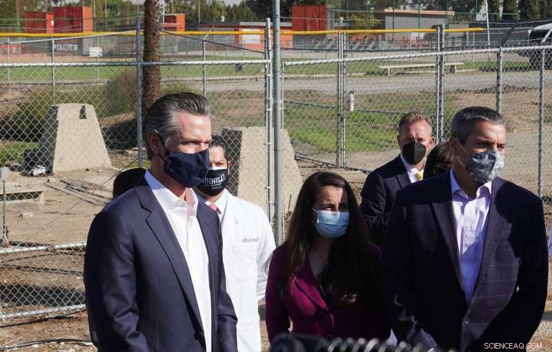 California Proposes 3,200‑Foot Oil Drilling Ban Near Schools, Homes, Hospitals