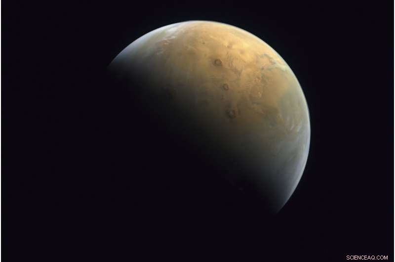 Scientists Suggest Ancient Mars Hosted a Subsurface Microbial Ecosystem