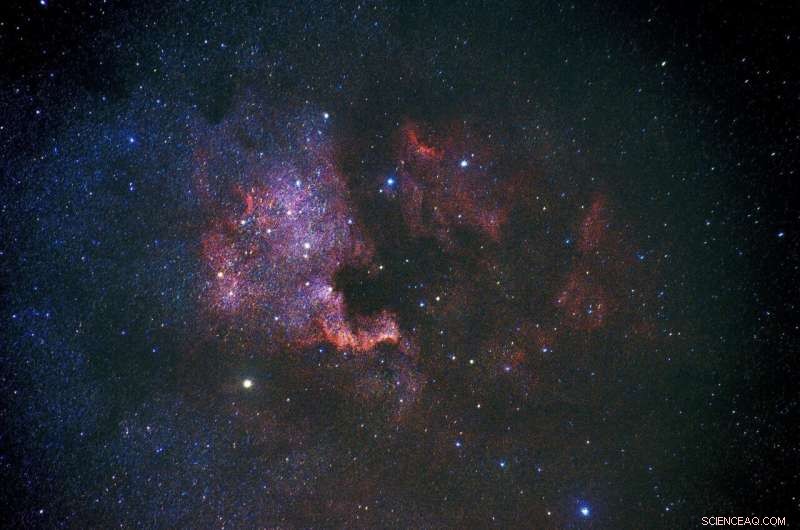 Spinning Stars Offer Fresh Insight Into Mysterious Galactic Center Gamma‑Ray Signal