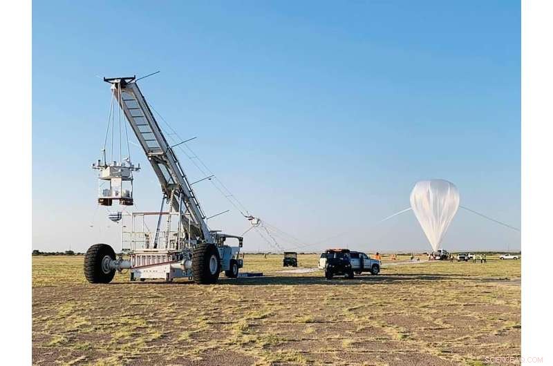 NASA Heavy‑Lift Balloon to Carry Student Scientific Payloads to the Stratosphere