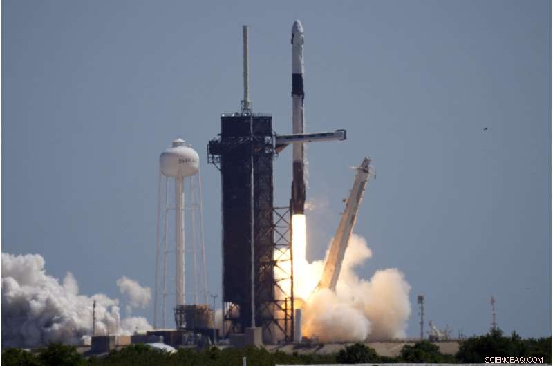 SpaceX Launches Three Wealthy Travelers to the ISS for $55M Each
