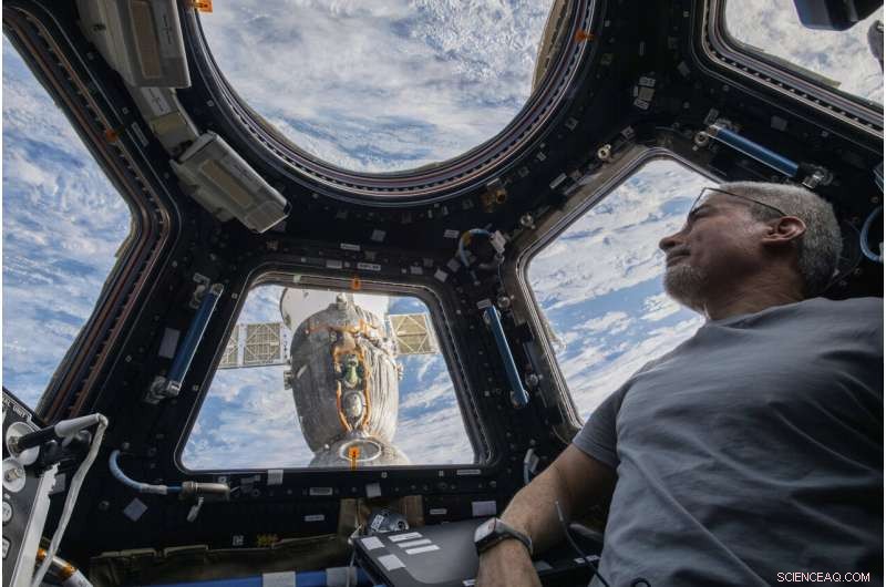 US Astronaut Concludes Record Spaceflight, Safely Returns to Earth on Russian Soyuz