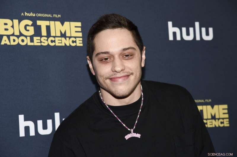 Pete Davidson Declines Jeff Bezos Spaceflight, Chooses New York Premiere