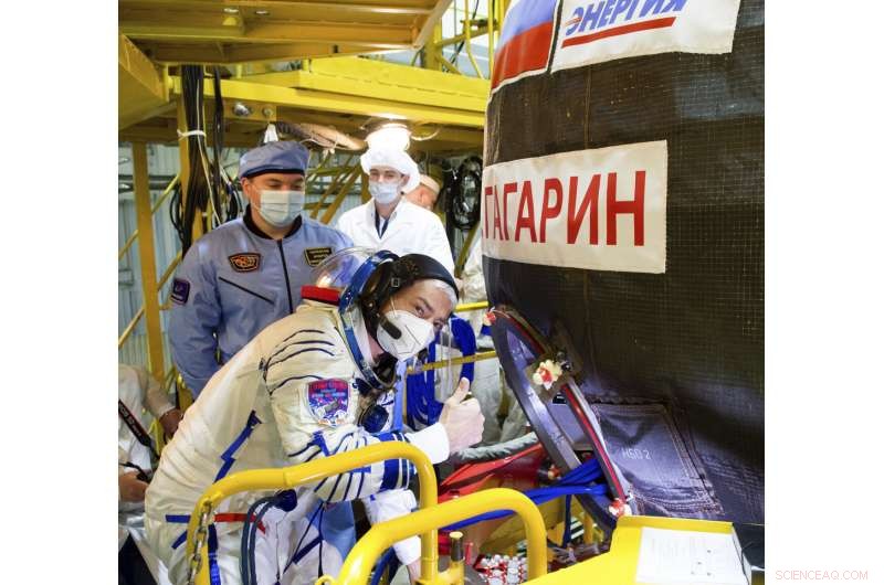 U.S. Astronaut Mark Vande Hei to Return Home on Russian Soyuz Amid Rising Tensions
