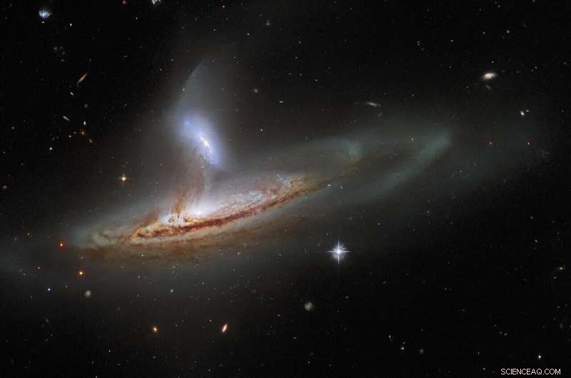 Hubble Captures Dramatic Cosmic Interaction