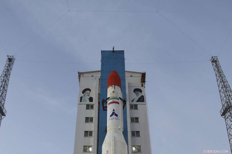 Iran Confirms Successful Simorgh Rocket Launch Into Space