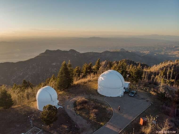 Spotting Comet Leonard: Insider Tips from its Discoverer