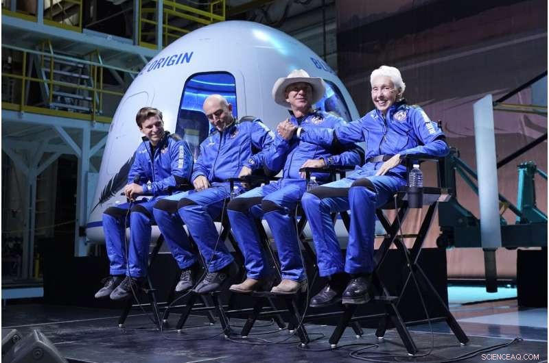 FAA Prohibits Commercial Astronaut Wings Amid Rising Launch Activity