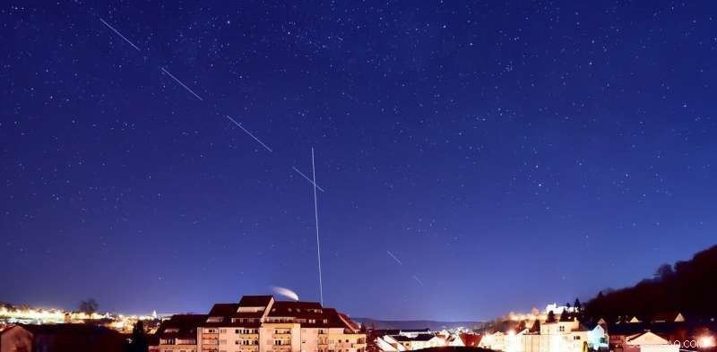 Satellite Constellations Expected to Account for 1 in 15 Night‑Sky Objects