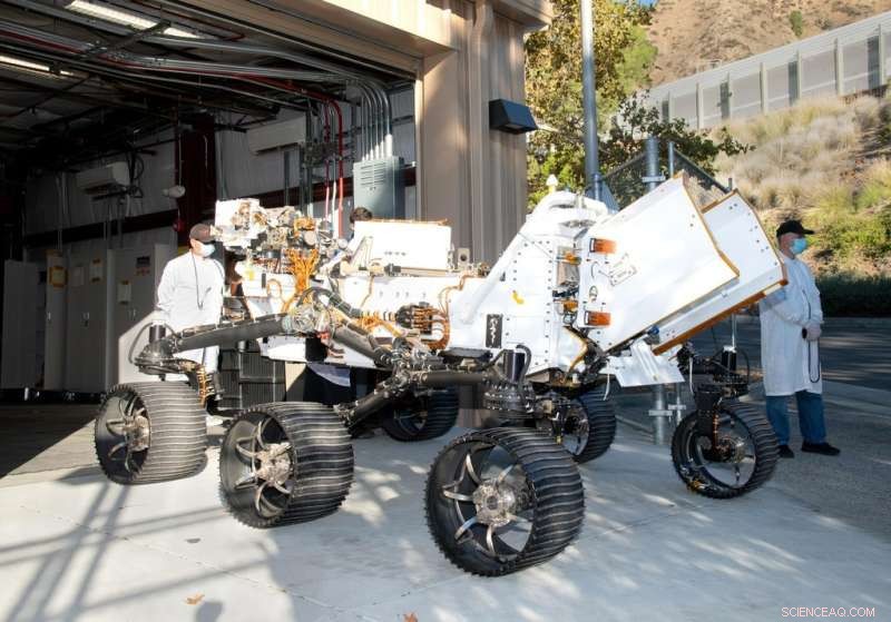 Earthly Twin of NASA s Perseverance Rover Begins Rigorous Terrain Testing