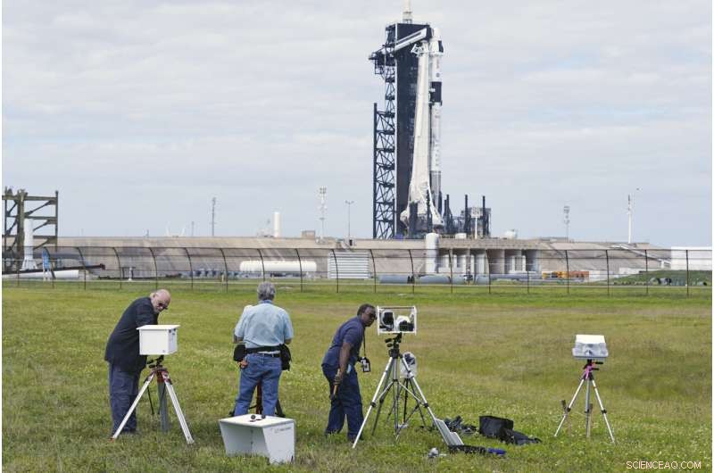 SpaceX Targets Nighttime Crew Launch as Astronaut Recovers