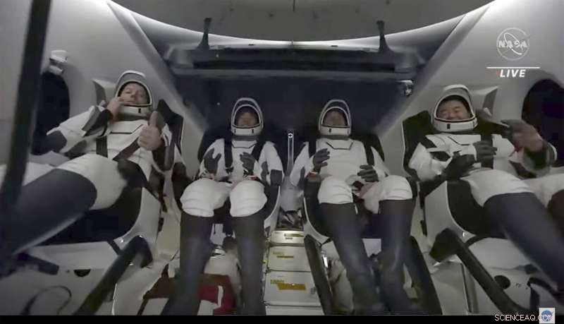 SpaceX Successfully Brings Four Astronauts Back to Earth After 200-Day Mission