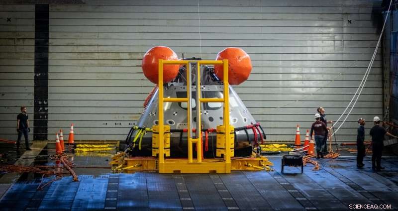NASA Finalizes Beacon Test for Safe Astronaut Recovery on Artemis Missions