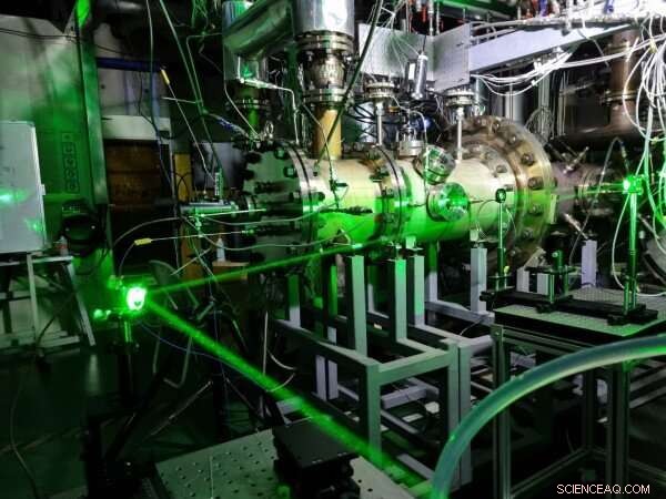 Eco-Friendly Hydrogen Combustor Demonstrated to Drive Carbon‑Neutral Power Generation