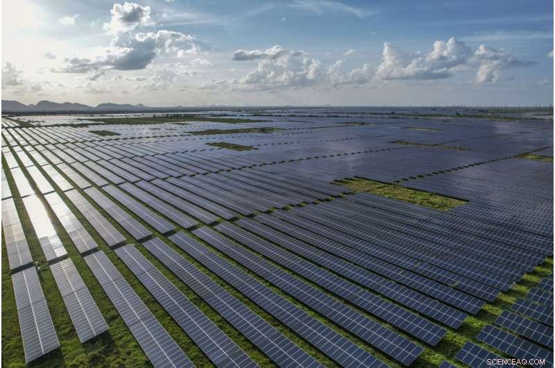 India Leads Push for Diverse Solar Energy Supply Chains