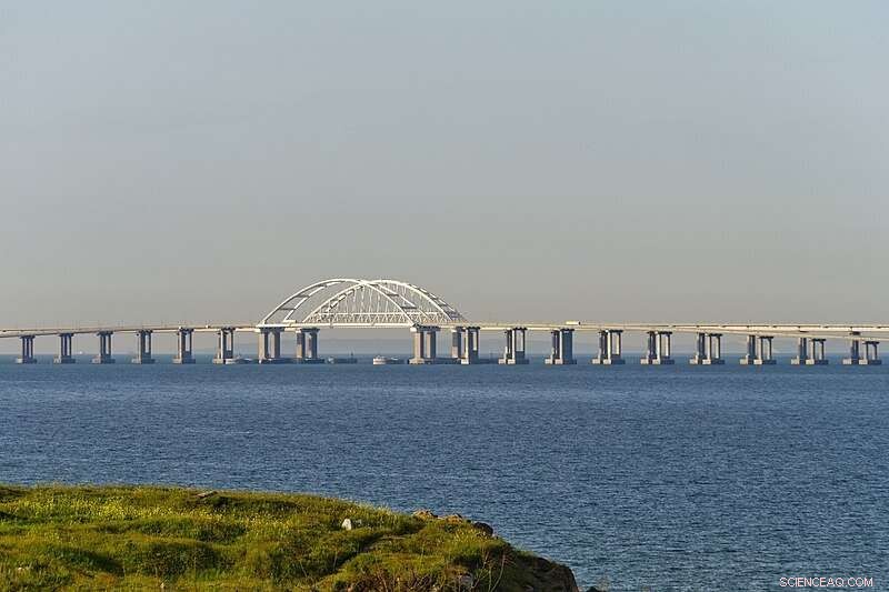 Crimean Bridge Blast: Expert Analysis of Structural Damage and Recovery Efforts
