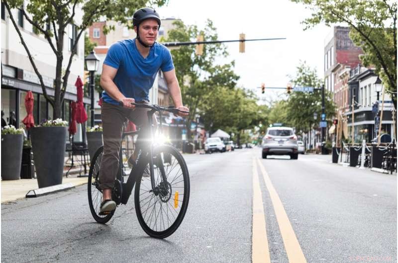 New Study Reveals How Road Types Influence Cyclists  Perceived Safety During Overtaking