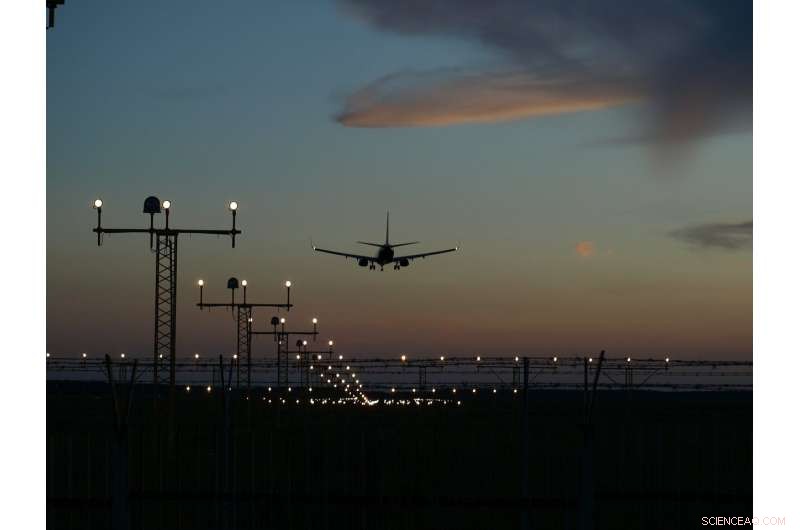 UK Airports Urgently Need Investment in Carbon Capture Tech, Cranfield Study Reveals