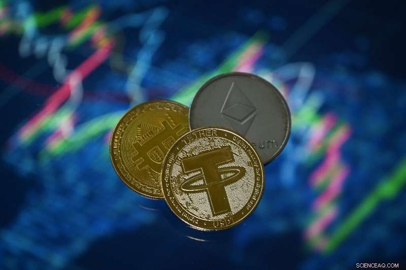 Celsius Crypto Lender Collapse: Clients Demand Return of Funds