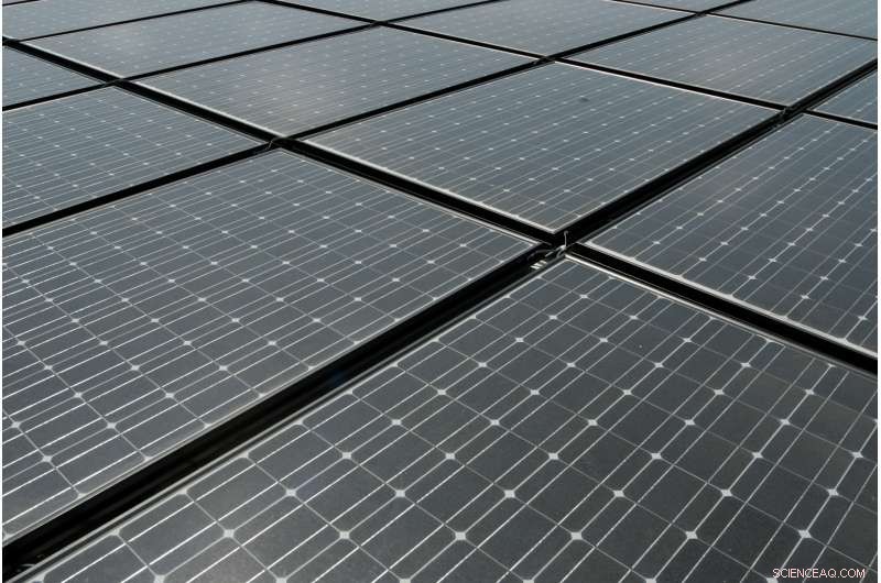 Optimizing Energy Yield: Reducing Power Loss in Organic Solar Cells