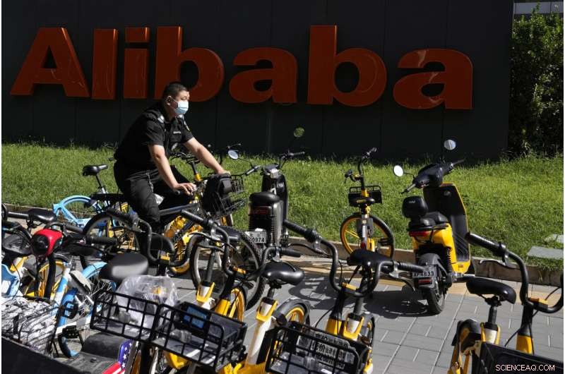 Alibaba and Tencent Shares Fall After Recent Regulatory Penalties