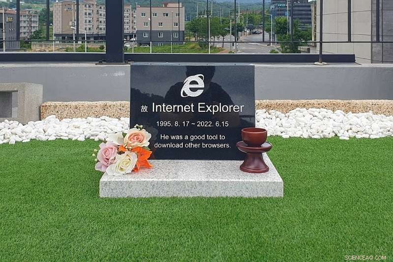 South Korean Engineer s Viral Internet Explorer Memorial Symbolizes Tech Evolution
