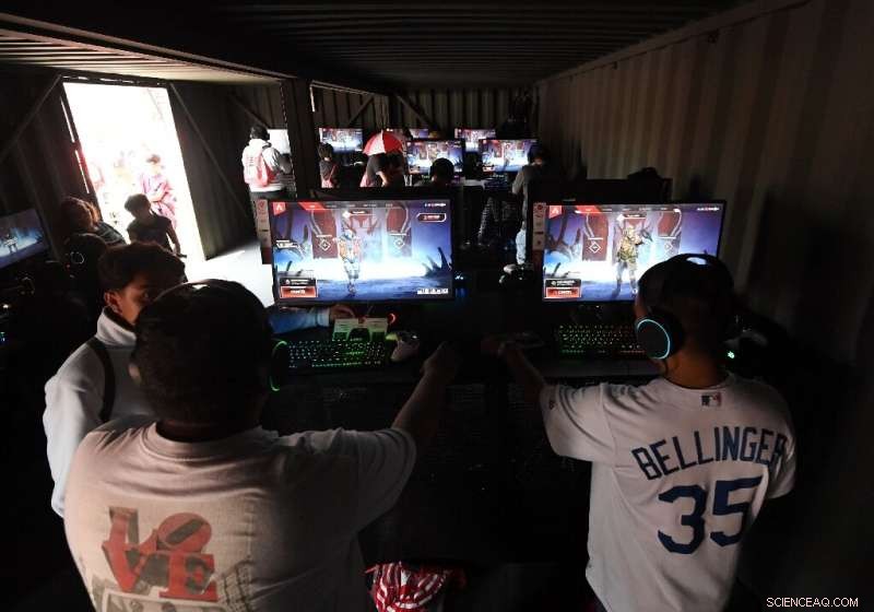 Spain Moves to Regulate Paid Loot Boxes, Citing Youth Addiction Concerns