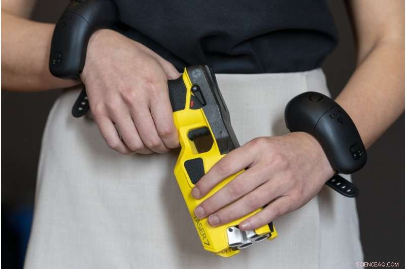 VR Taser Training: Enhancing Police Preparedness with Immersive Technology