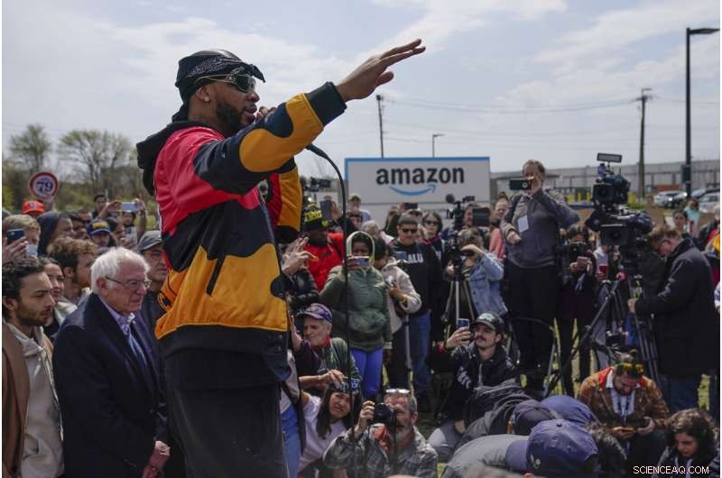 Amazon and Union Contest Rematch Election at Staten Island Warehouse
