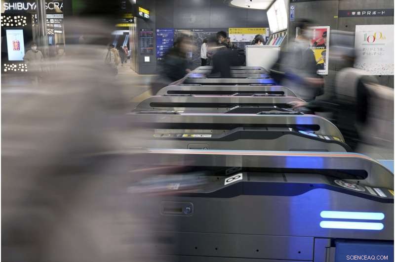 Tokyu Railway Achieves 100% Renewable Energy for All Train and Tram Services