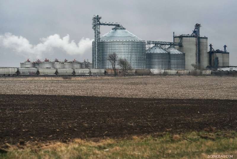 Biden s Biofuel Plan: Impact on Gas Prices & the Environment