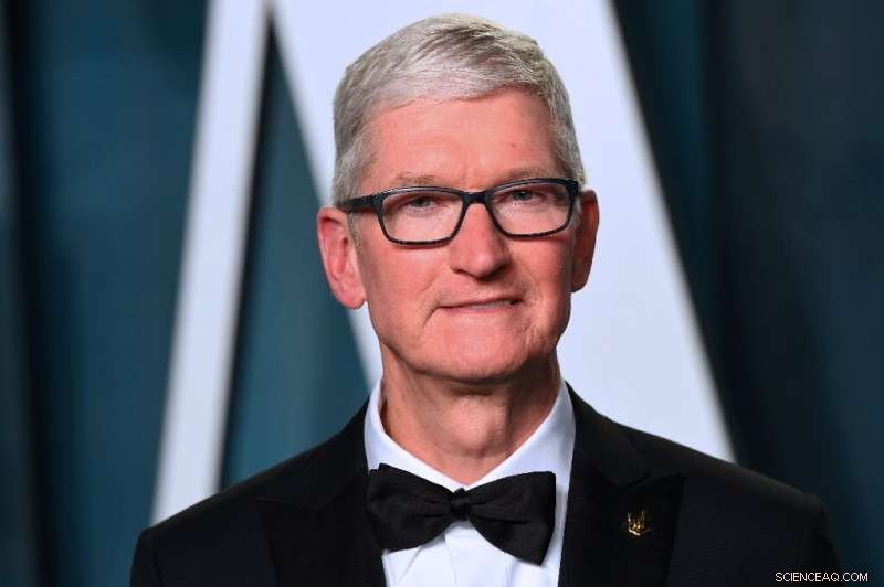 Tim Cook Defends App Store Control in Washington Amid Regulatory Push