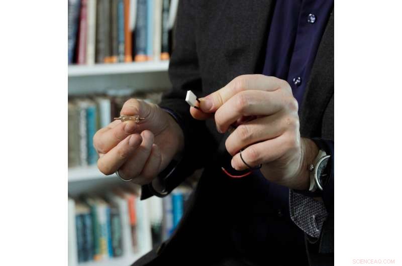 Long-Term Solar Energy Storage Breakthrough: Electricity Generation Now Possible