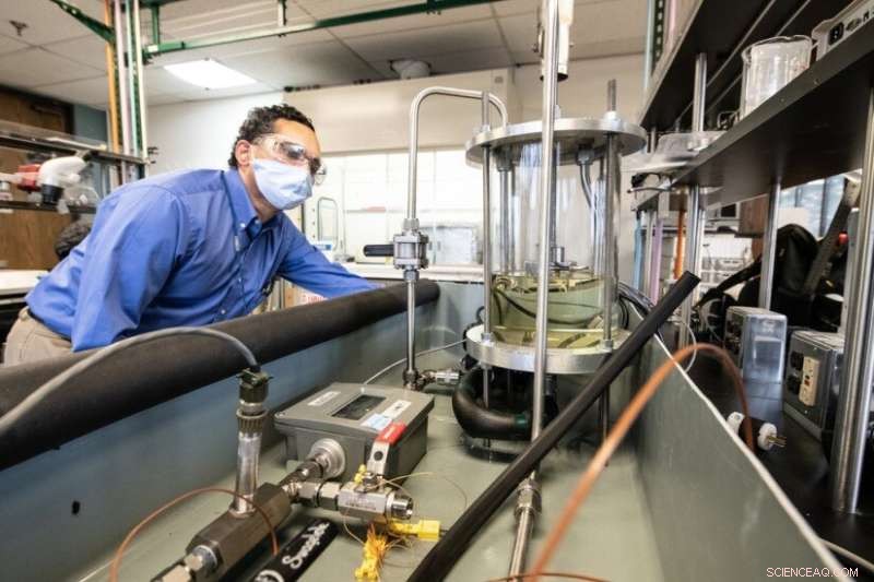 NREL s Advanced Power Electronics and Electric Machines: Revolutionizing Clean Energy Mobility